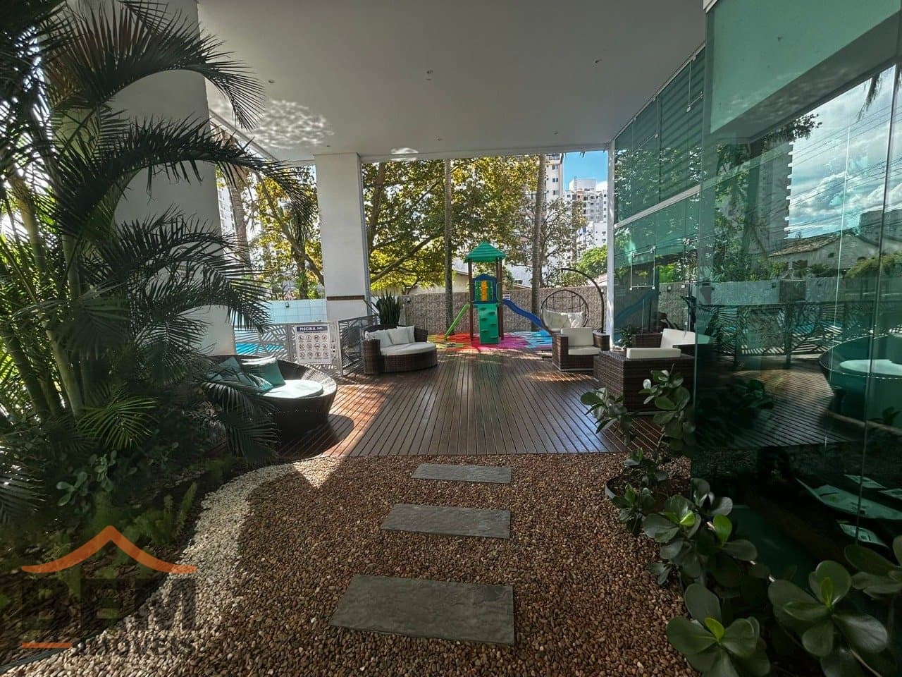 Apartamento para Venda com 3 quartos e 95m² no bairro Vila Operária, em Itajaí