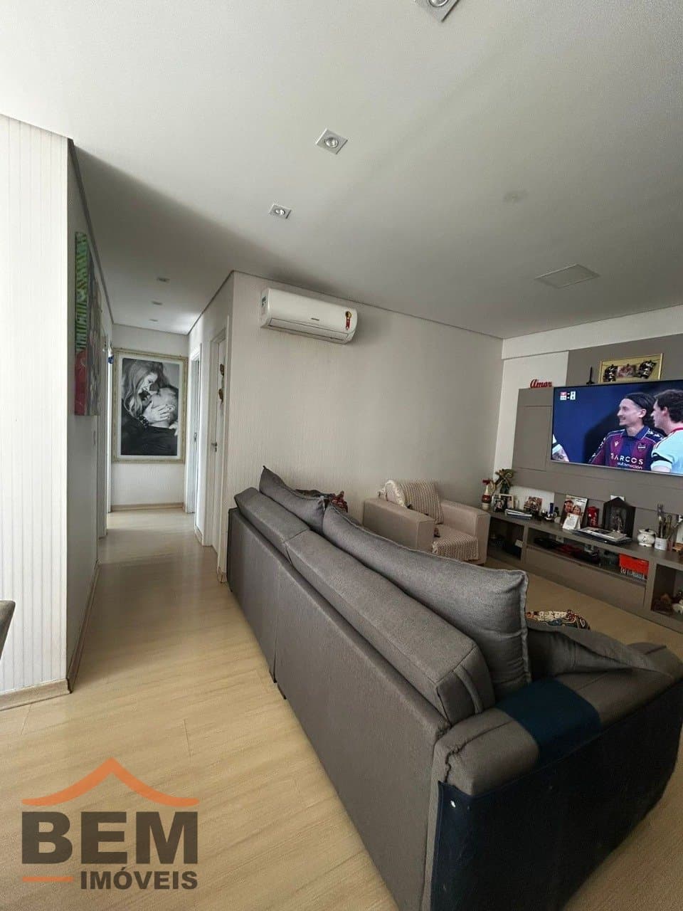 Apartamento para Venda com 3 quartos e 95m² no bairro Vila Operária, em Itajaí