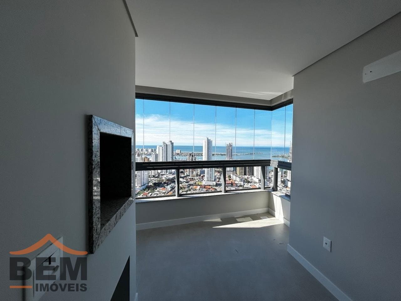 Apartamento para Venda com 2 quartos e 77m² no bairro Fazenda, em Itajaí