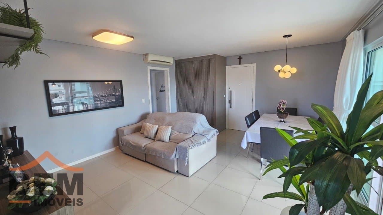 Apartamento para Venda com 3 quartos e 111m² no bairro Centro, em Itajaí