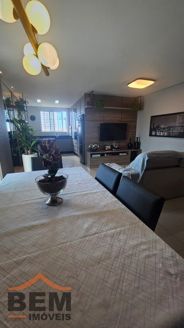 Apartamento para Venda com 3 quartos e 111m² no bairro Centro, em Itajaí