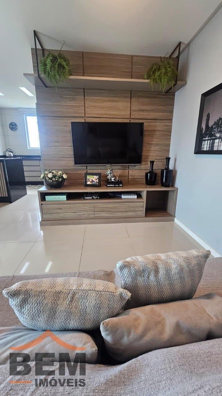 Apartamento para Venda com 3 quartos e 111m² no bairro Centro, em Itajaí