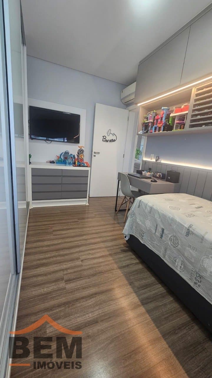 Apartamento para Venda com 3 quartos e 111m² no bairro Centro, em Itajaí