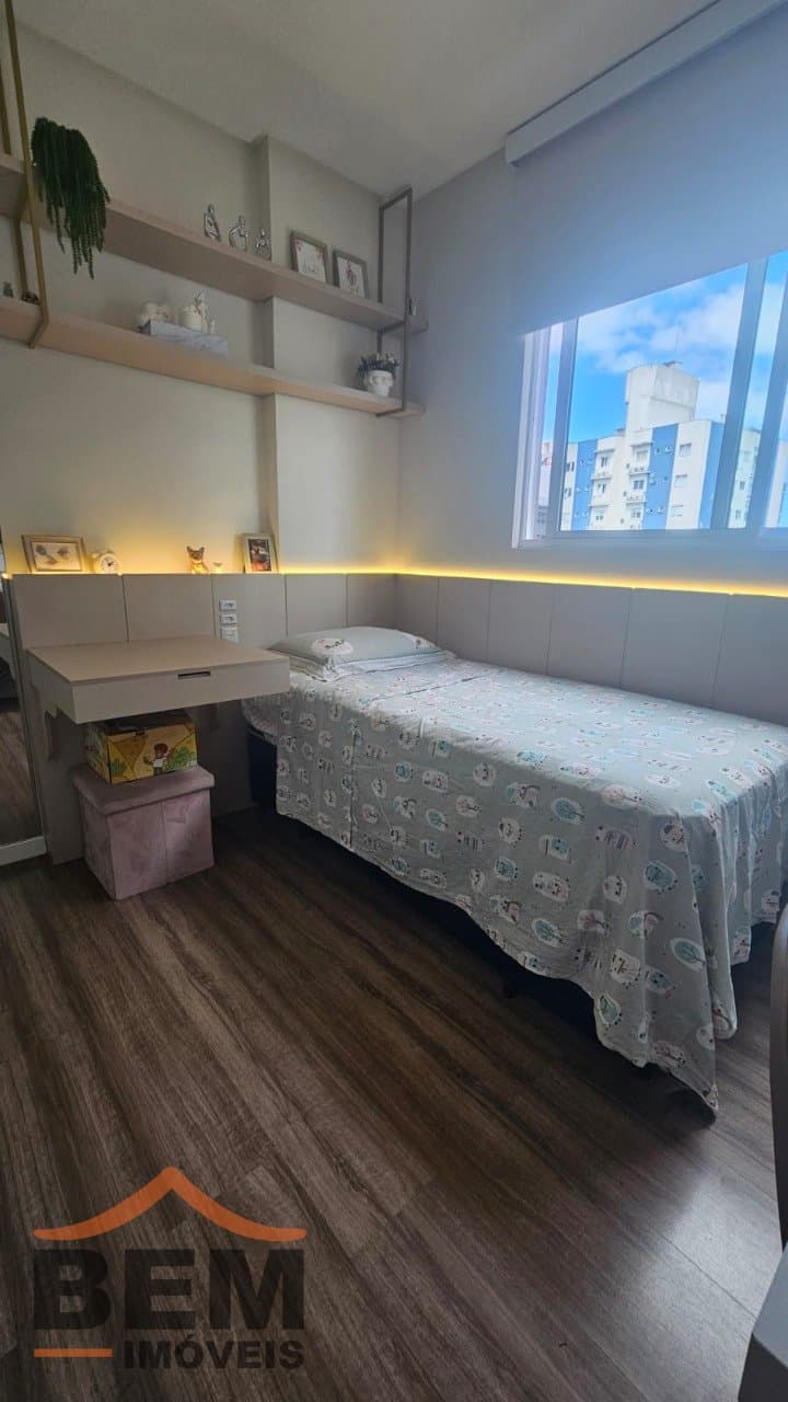 Apartamento para Venda com 3 quartos e 111m² no bairro Centro, em Itajaí