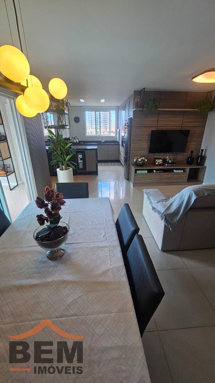 Apartamento para Venda com 3 quartos e 111m² no bairro Centro, em Itajaí