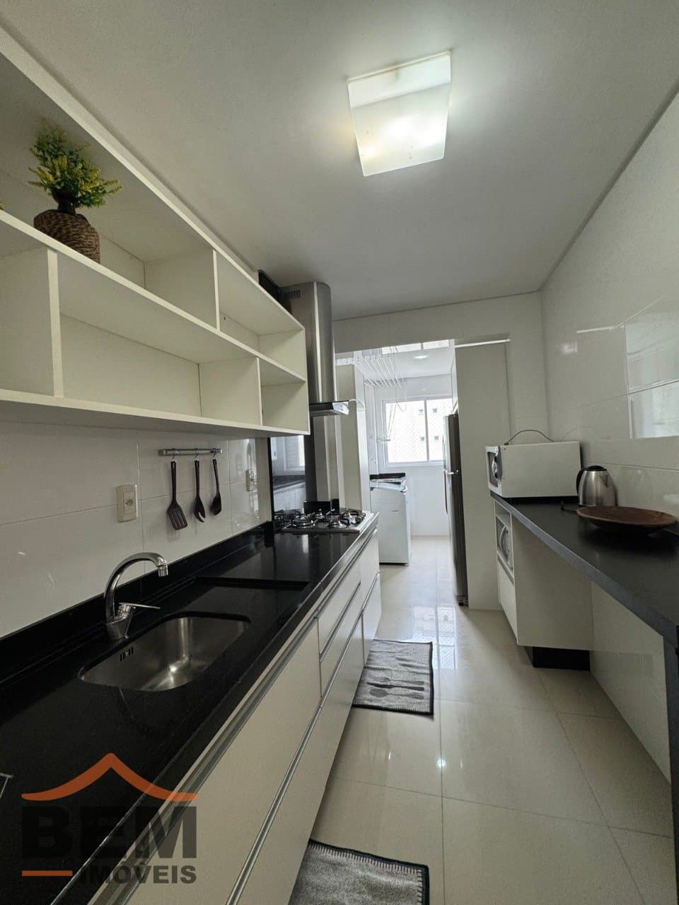Apartamento para Venda com 3 quartos e 146m² no bairro Meia Praia, em Itapema