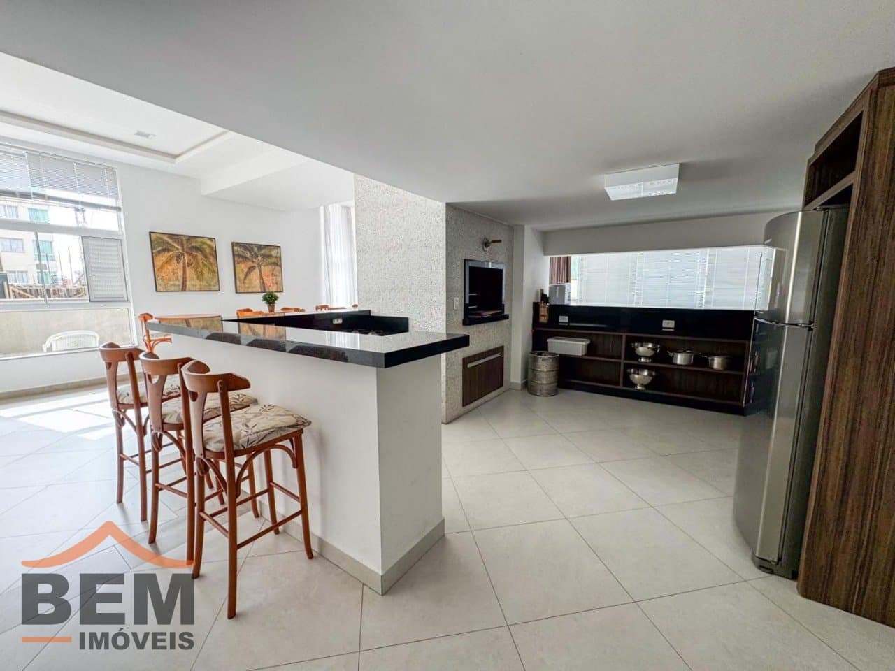 Apartamento para Venda com 3 quartos e 146m² no bairro Meia Praia, em Itapema