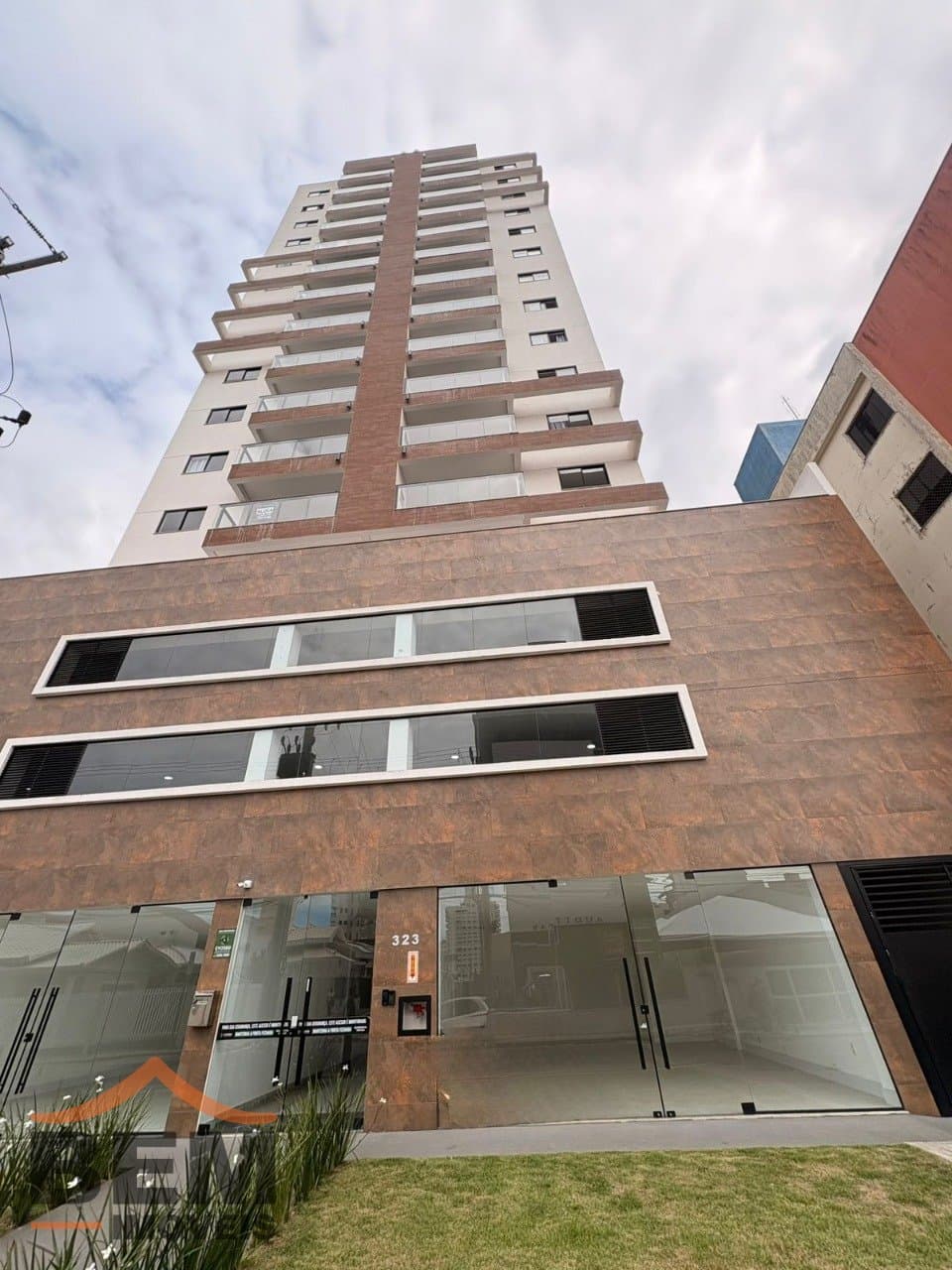 Apartamento para Locação com 2 quartos e 56m² no bairro Centro, em Itajaí