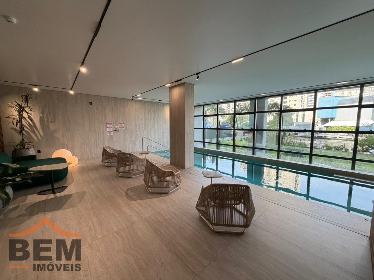 Apartamento para Venda com 3 quartos e 123m² no bairro Meia Praia, em Itapema