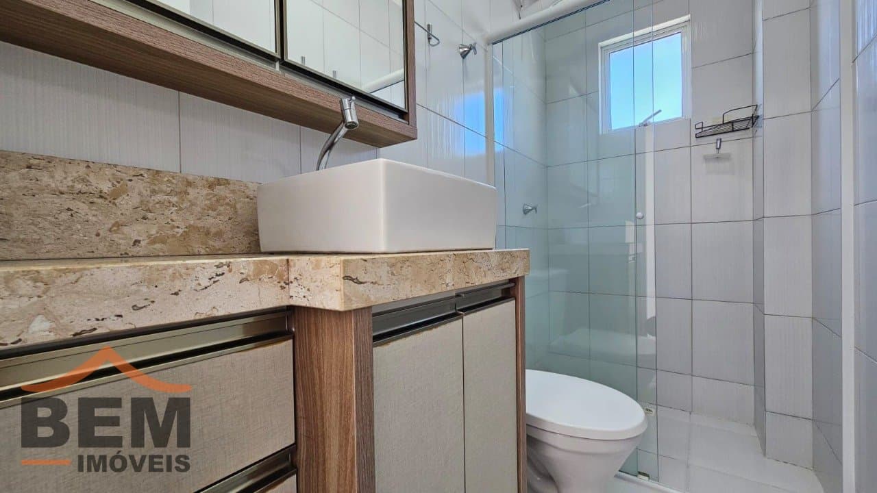 Apartamento para Venda com 2 quartos e 68m² no bairro Cedro, em Camboriú