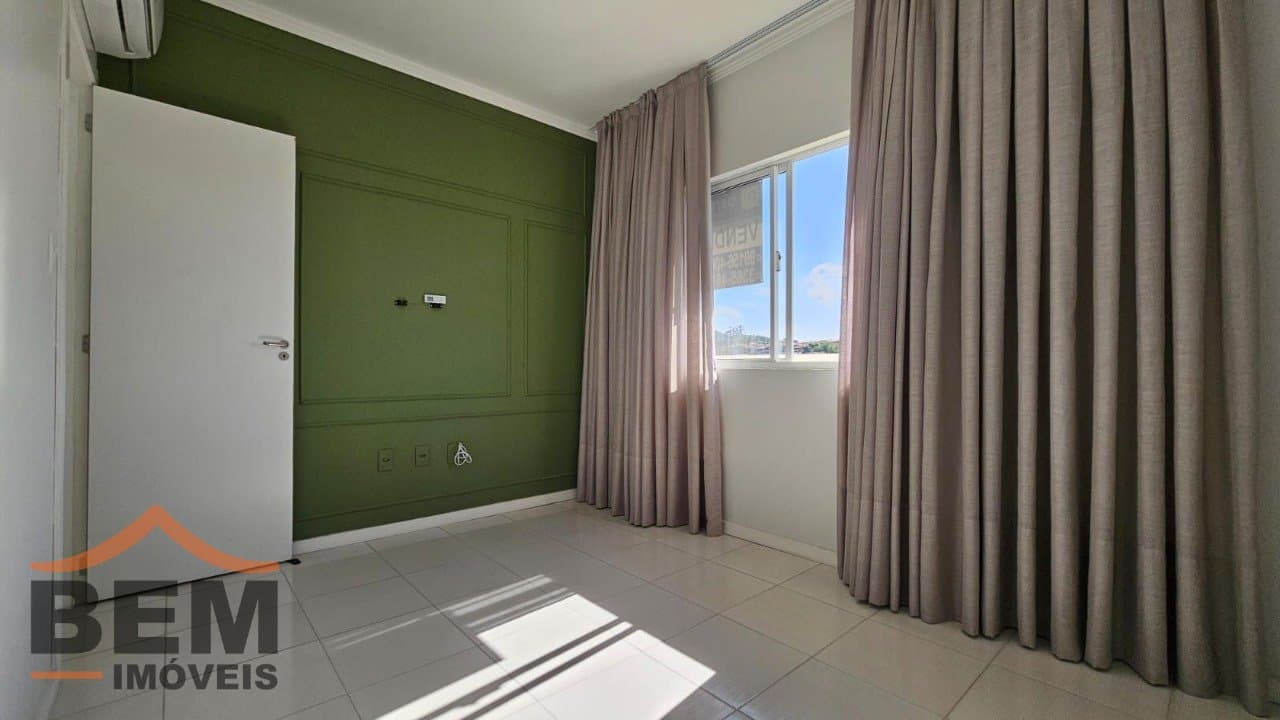 Apartamento para Venda com 2 quartos e 68m² no bairro Cedro, em Camboriú