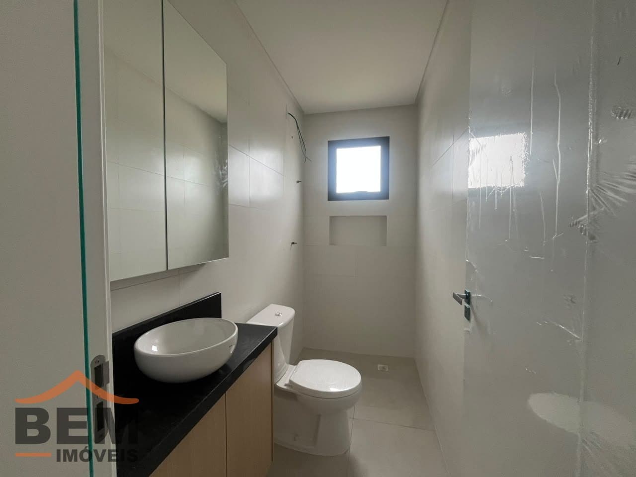 Apartamento para Locação com 2 quartos e 118m² no bairro Centro, em Camboriú