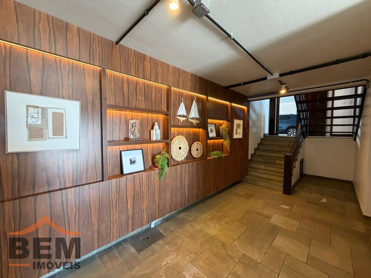 Casa para Locação com 3 quartos e 721m² no bairro Cabeçudas, em Itajaí