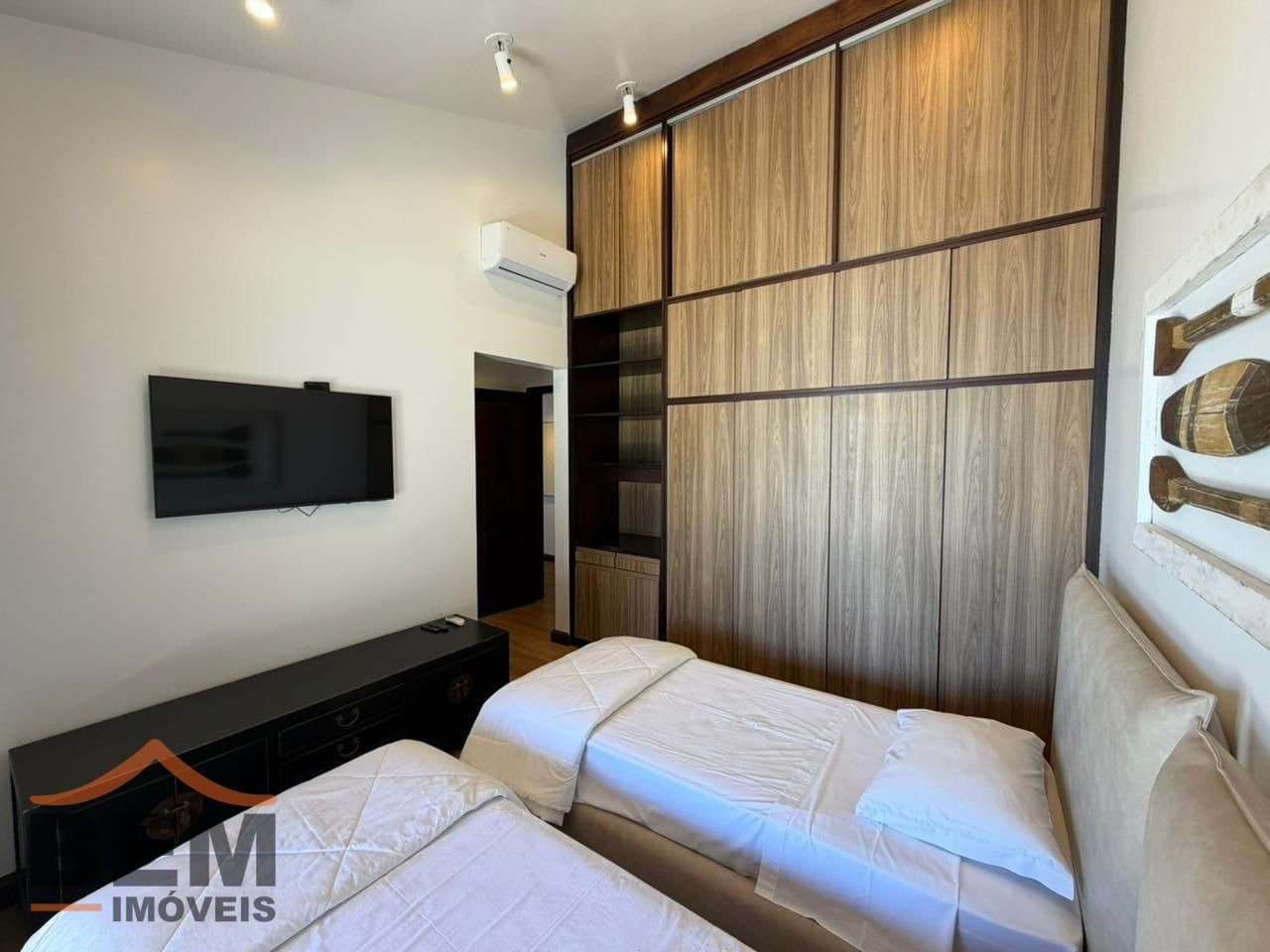 Casa para Locação com 3 quartos e 721m² no bairro Cabeçudas, em Itajaí