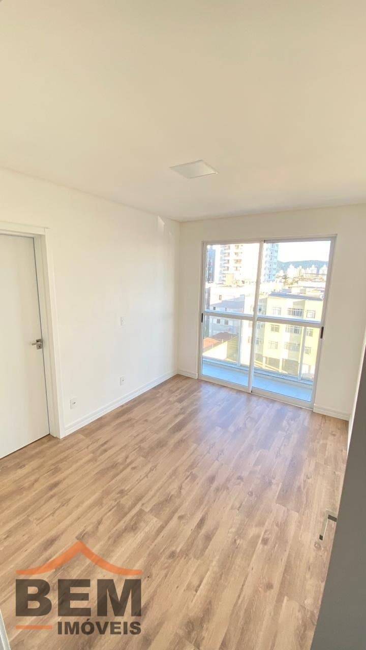 Apartamento para Venda com 2 quartos no bairro São João, Itajaí, em Itajaí