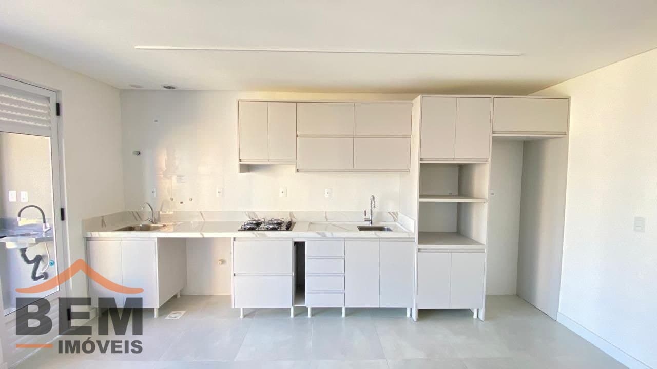 Apartamento para Venda com 2 quartos no bairro São João, Itajaí, em Itajaí