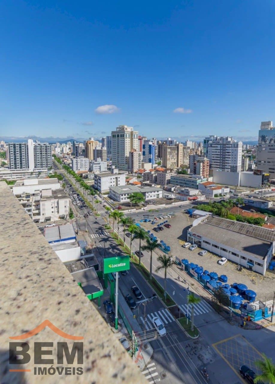 Apartamento para Venda com 4 quartos e 165m² no bairro Centro, em Itajaí