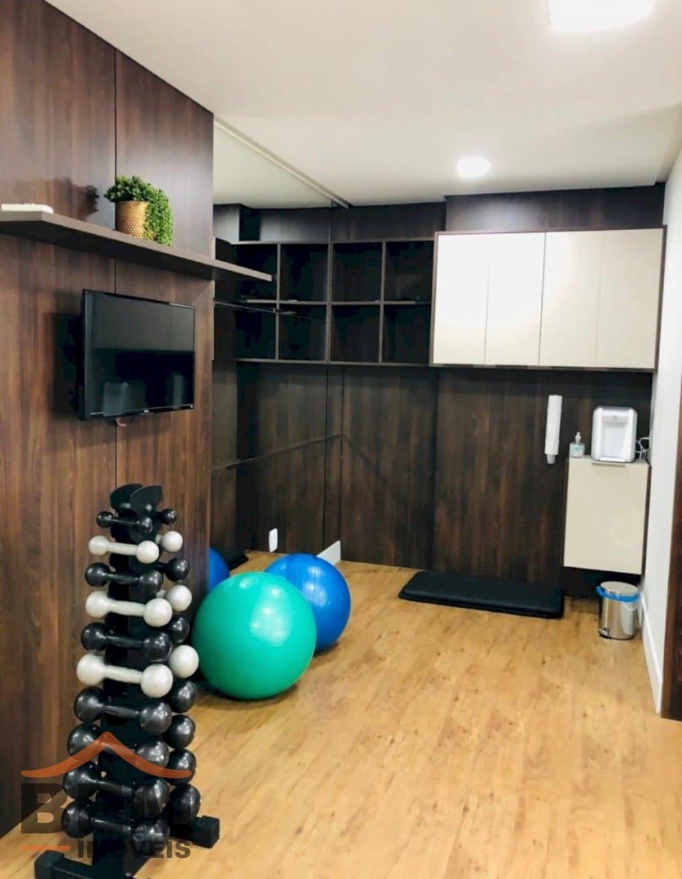 Apartamento para Venda com 4 quartos e 165m² no bairro Centro, em Itajaí
