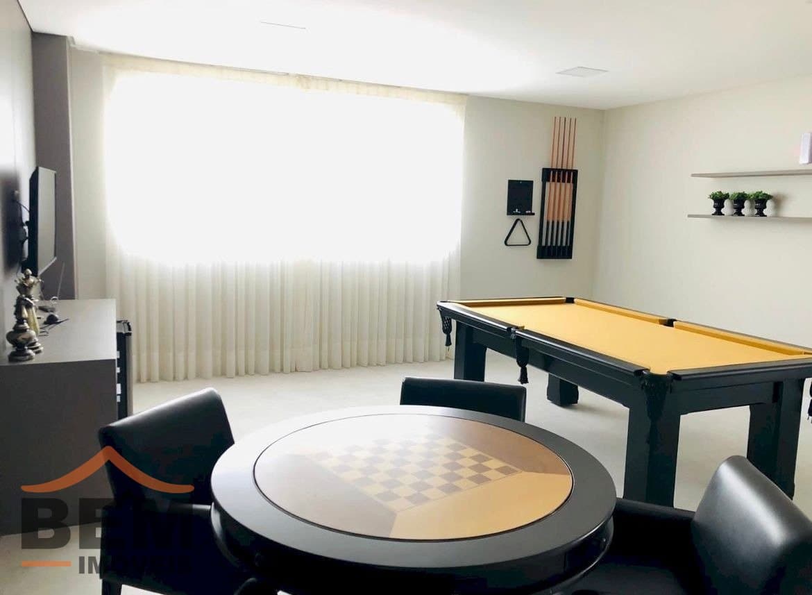 Apartamento para Venda com 4 quartos e 165m² no bairro Centro, em Itajaí