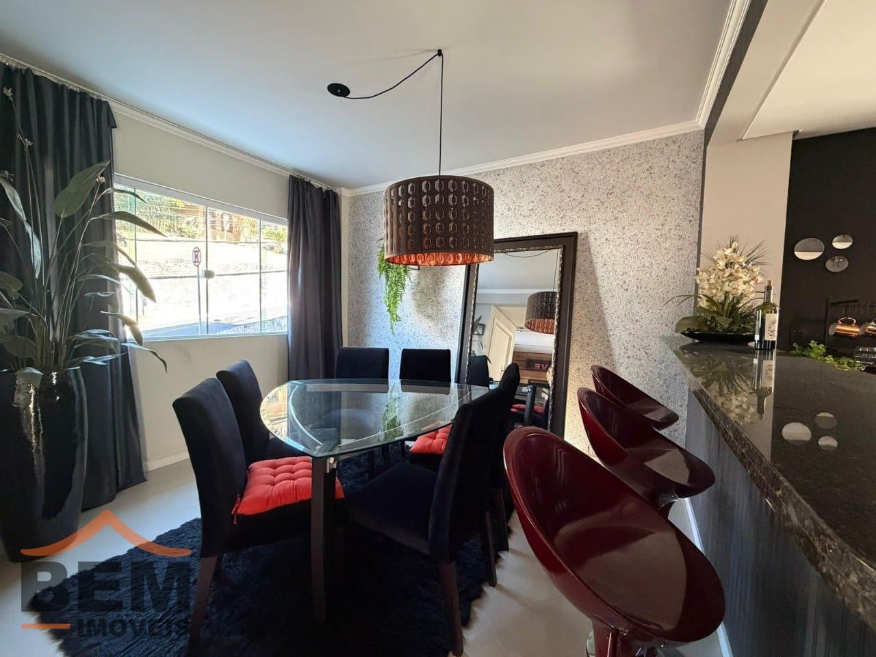 Casa para Locação com 2 quartos e 240m² no bairro Ariribá, em Balneário Camboriú: 13- COZINHA 