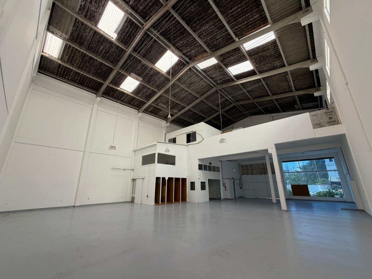 Galpão para Locação com 462m² no bairro Vila Real, em Balneário Camboriú: 07 - INTERNO
