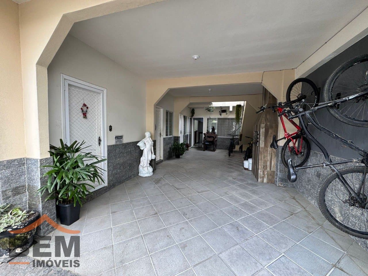 Casa para Venda com 10 quartos e 400m² no bairro Nações, em Balneário Camboriú: 1adbcbcd-ff56-4ca0-81ae-e616c75b11bf