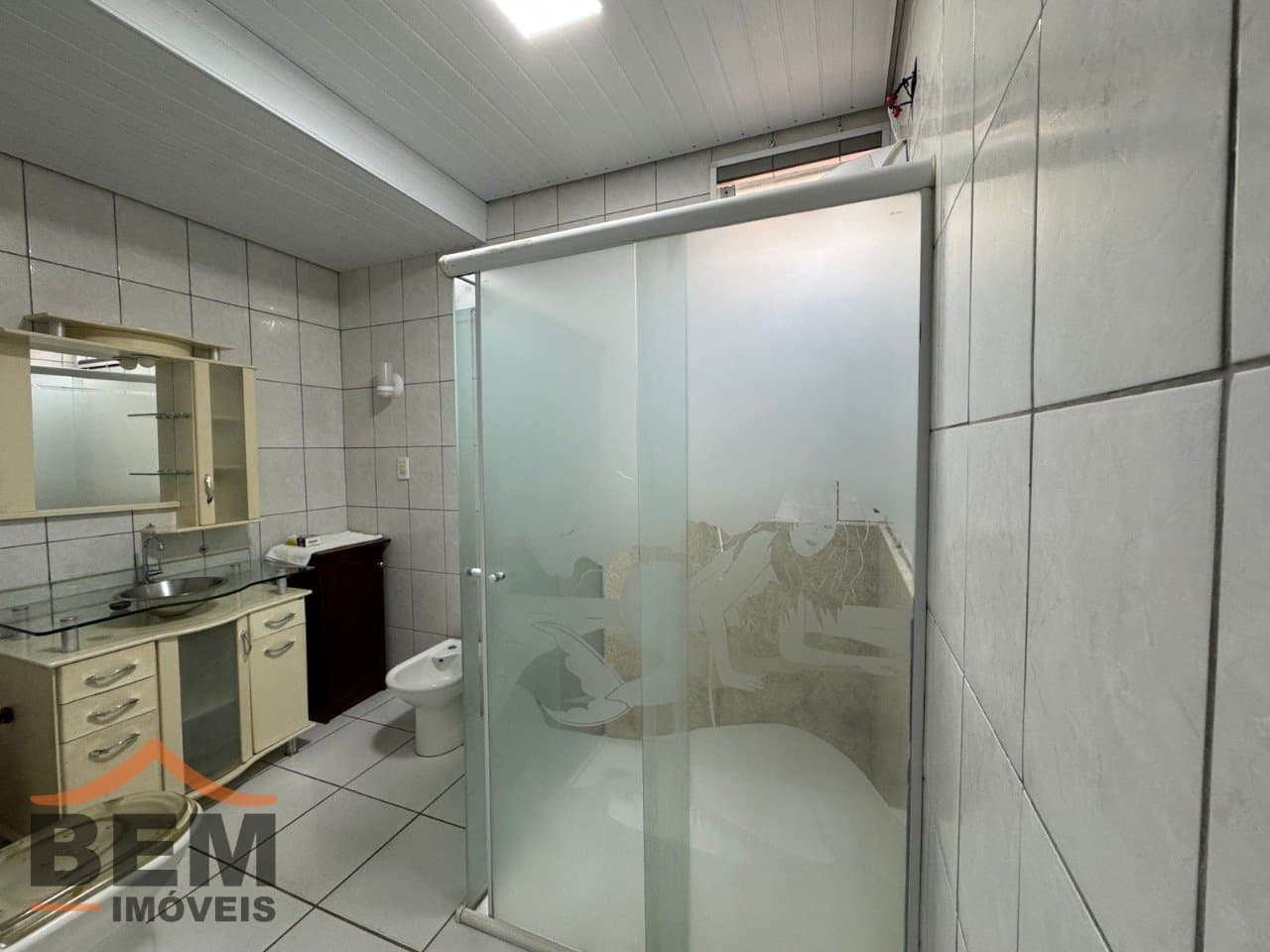 Casa para Venda com 10 quartos e 400m² no bairro Nações, em Balneário Camboriú: 8f6d2ca5-7322-4815-b10b-4c3b28894bad
