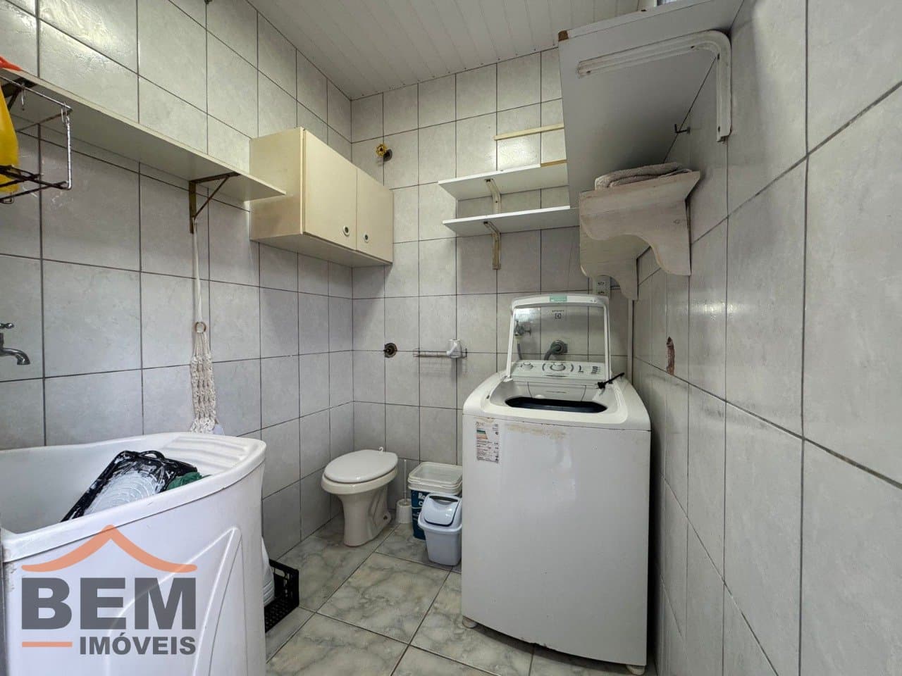 Casa para Venda com 10 quartos e 400m² no bairro Nações, em Balneário Camboriú: 13dd47b7-0430-4617-8c1e-6f8344c9cf1d