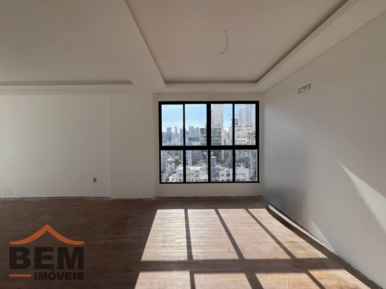 Apartamento para Venda com 3 quartos e 110m² no bairro Centro, em Balneário Camboriú: 61ba7686-1b1f-4cd6-9e69-a693a301b52c
