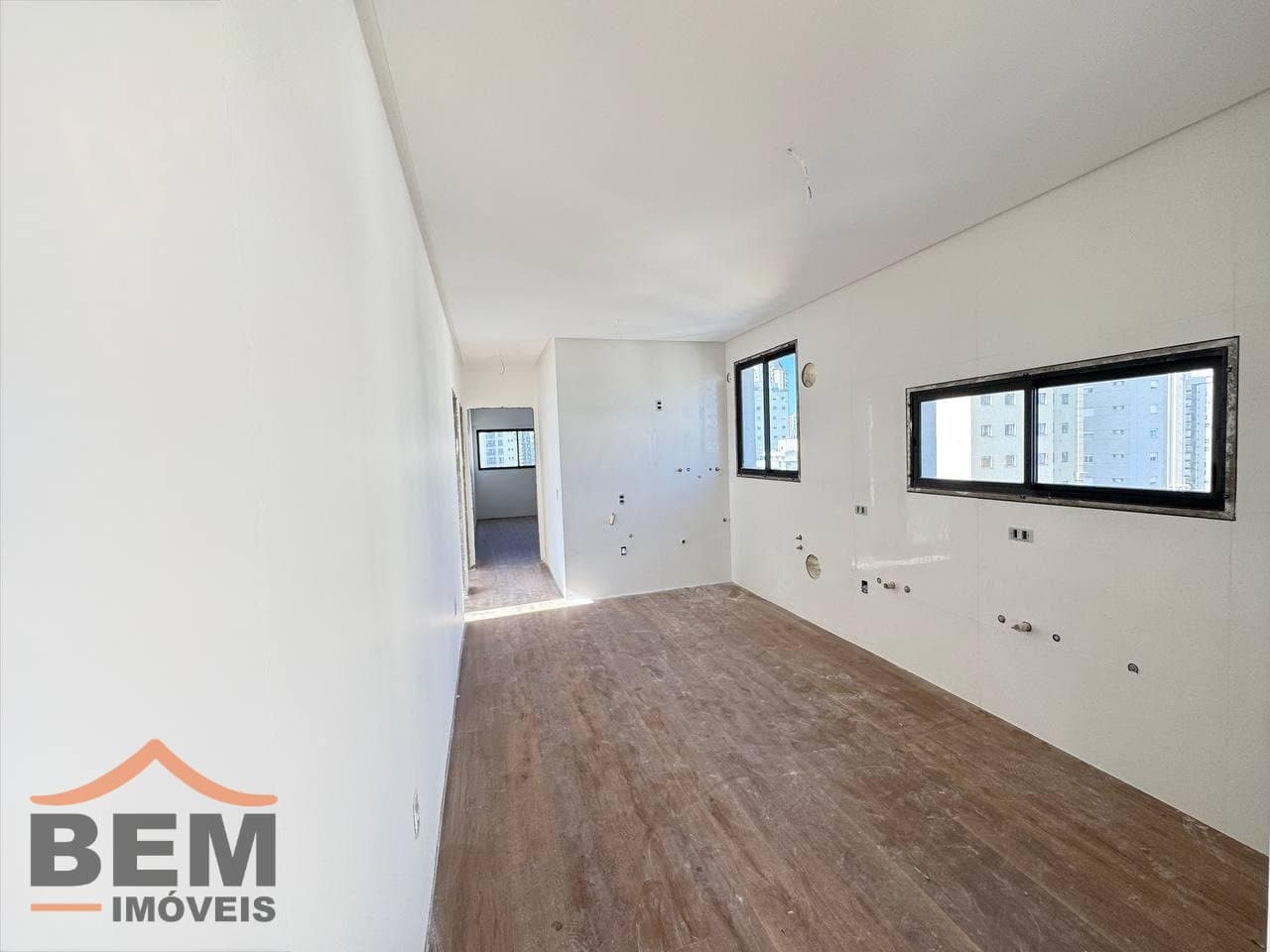 Apartamento para Venda com 3 quartos e 110m² no bairro Centro, em Balneário Camboriú: 9da6692b-91ad-4514-94c4-6f07e6261449