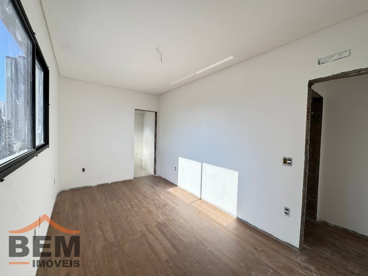 Apartamento para Venda com 3 quartos e 110m² no bairro Centro, em Balneário Camboriú: 3d36ee83-f826-4ce1-9add-fa82d3815f38