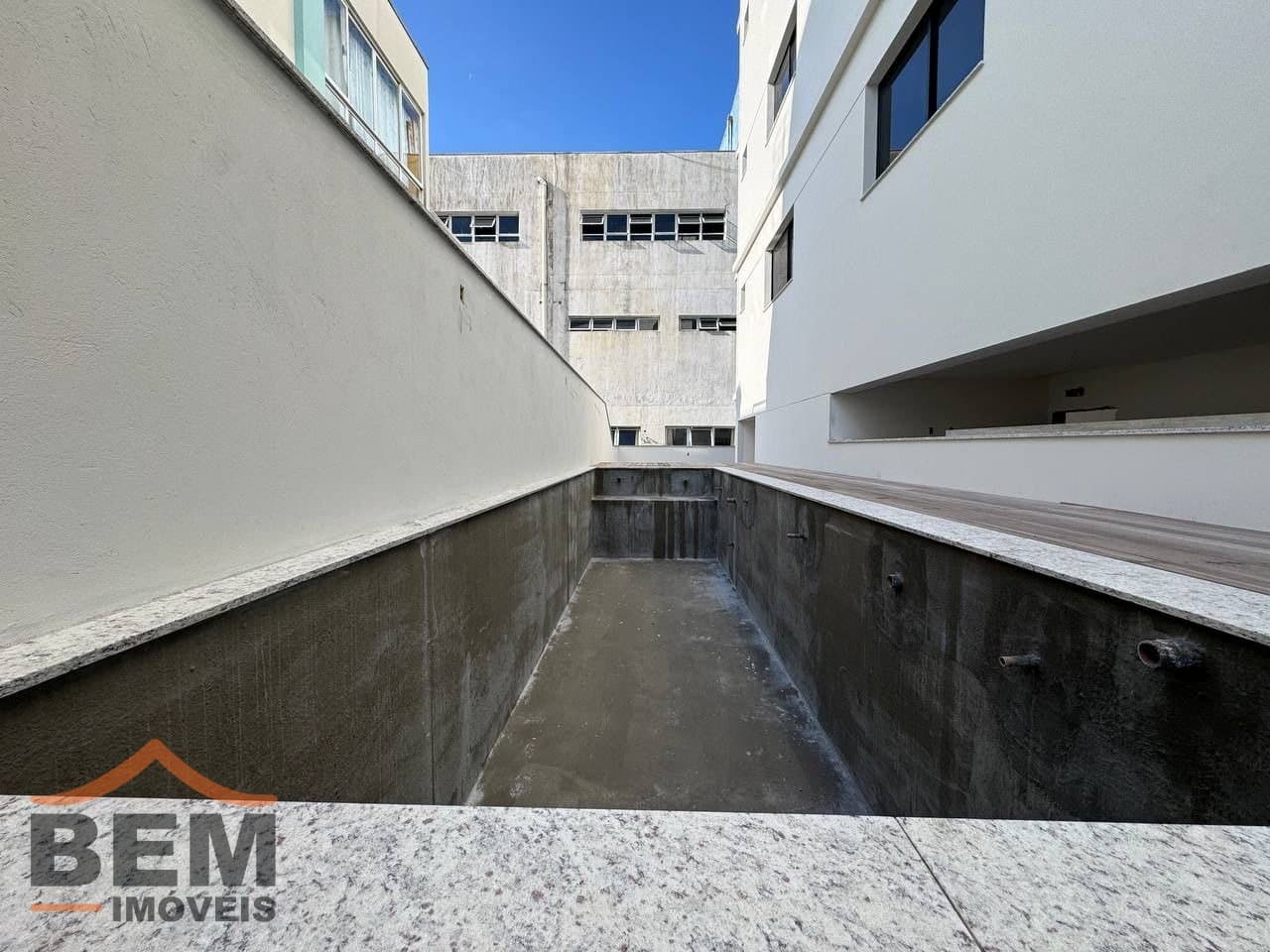 Apartamento para Venda com 3 quartos e 110m² no bairro Centro, em Balneário Camboriú: fea8d482-0f26-457d-83e7-1a922d9e2569