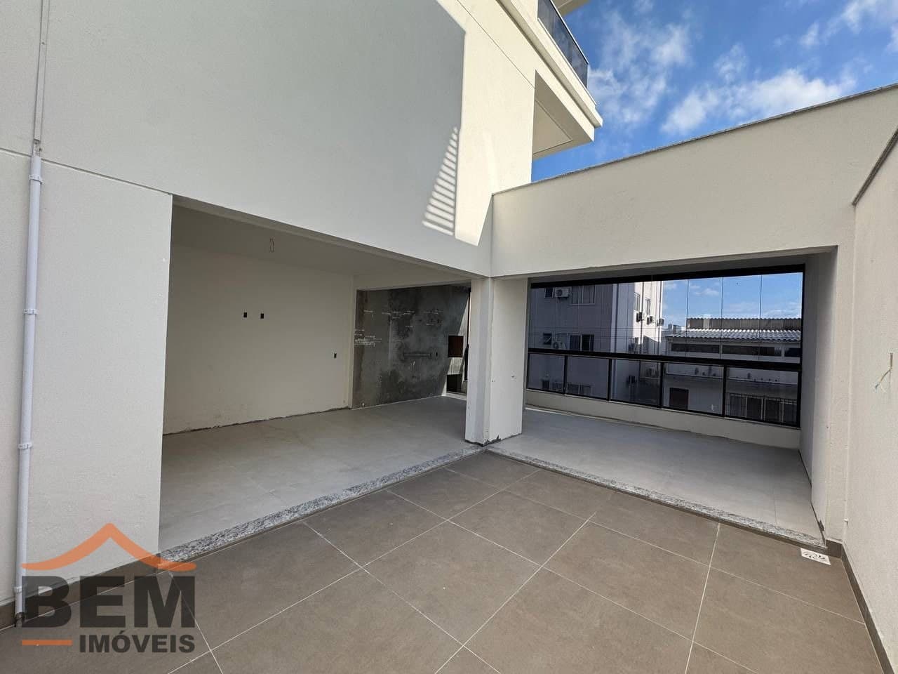 Apartamento para Venda com 3 quartos e 110m² no bairro Centro, em Balneário Camboriú: 76e0340a-5f08-4f7e-bb9a-14741a4726a4