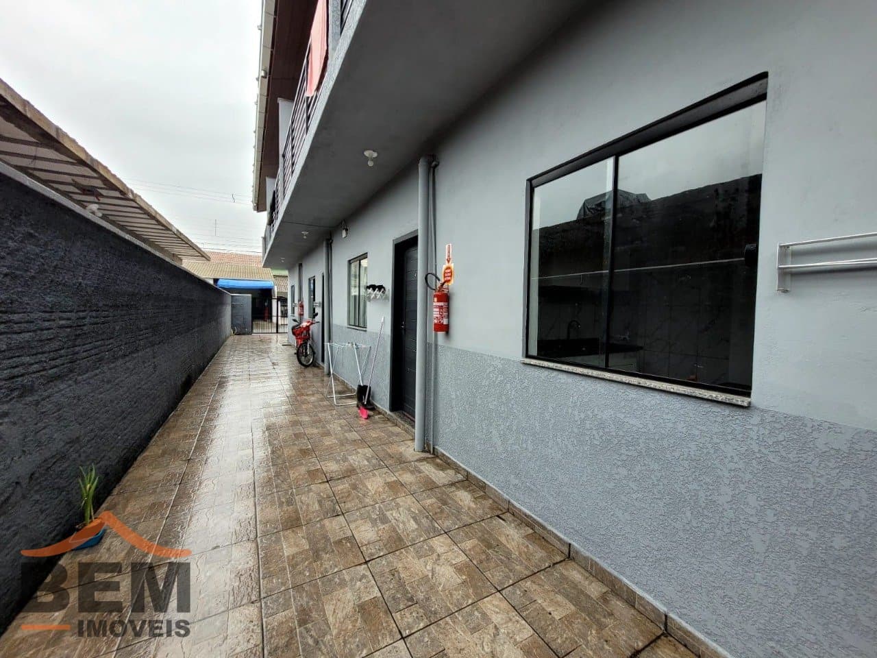 Apartamento para Locação com 1 quarto e 30m² no bairro Barra do Rio, em Itajaí: 10 - EXTERNO