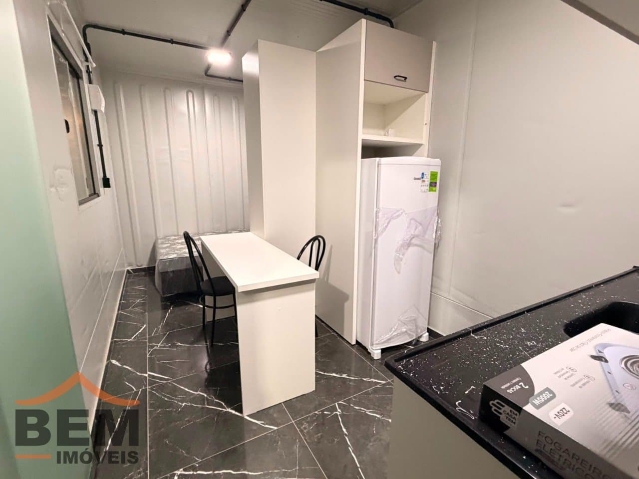 Kitnet para Locação com 1 quarto e 20m² no bairro São Judas, em Itajaí