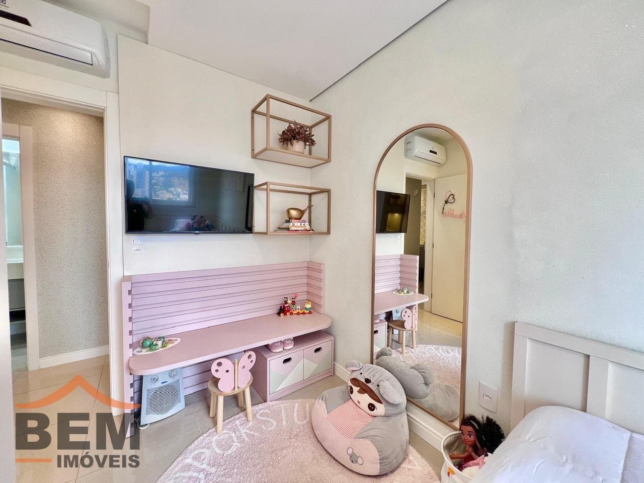 Apartamento para Venda com 2 quartos e 86m² no bairro Centro, em Itajaí