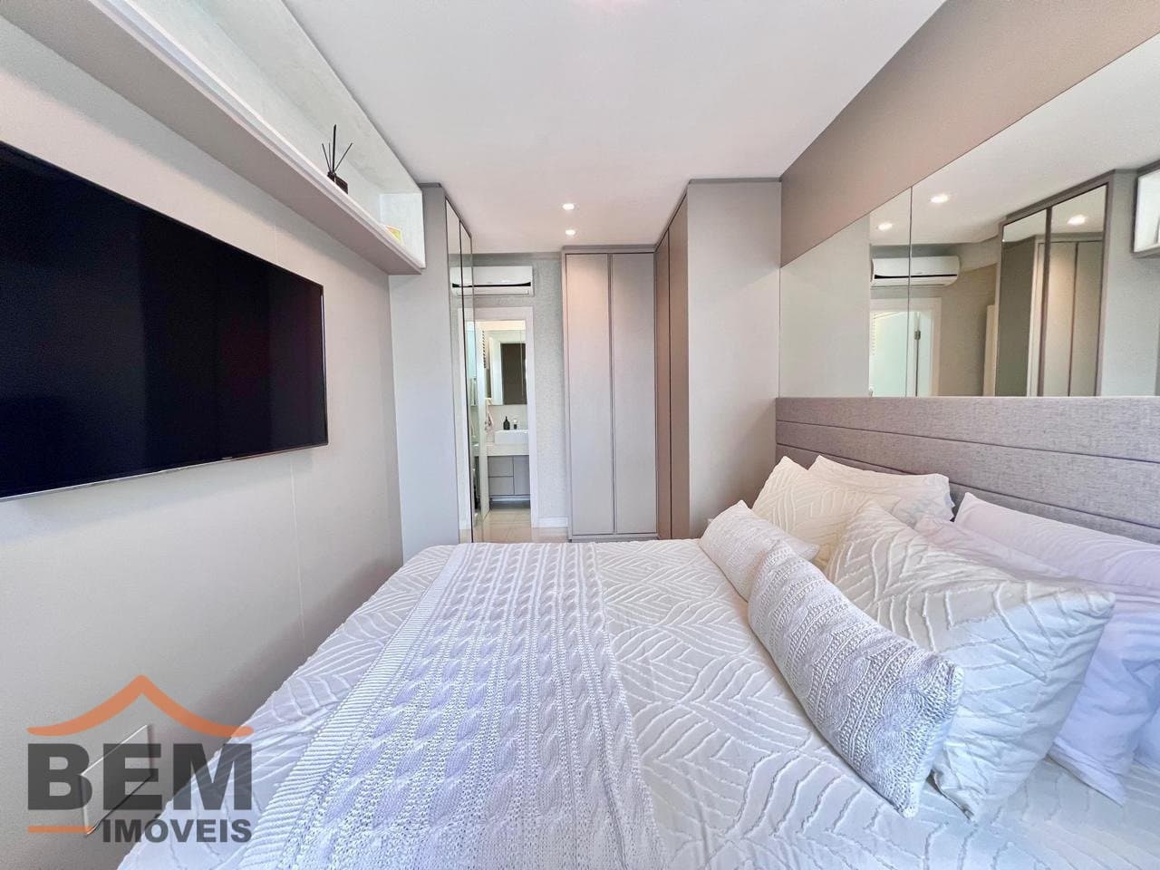 Apartamento para Venda com 2 quartos e 86m² no bairro Centro, em Itajaí