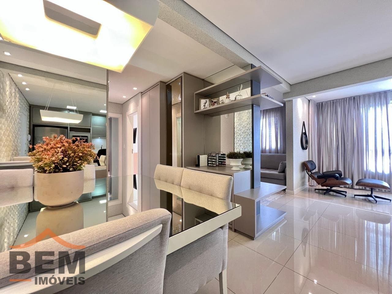 Apartamento para Venda com 2 quartos e 86m² no bairro Centro, em Itajaí