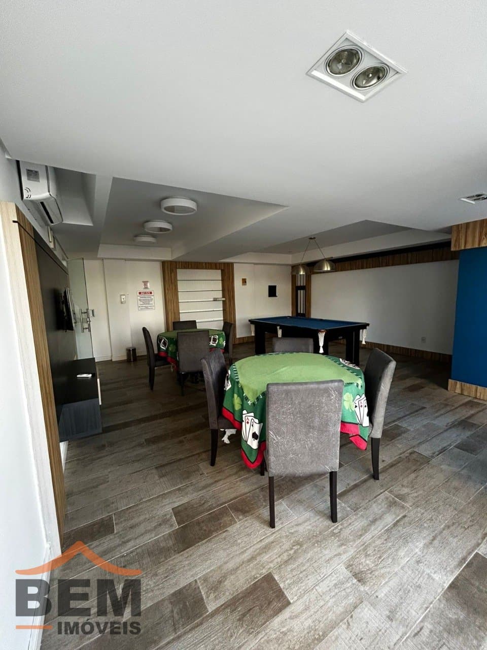 Apartamento para Venda com 2 quartos e 86m² no bairro Centro, em Itajaí