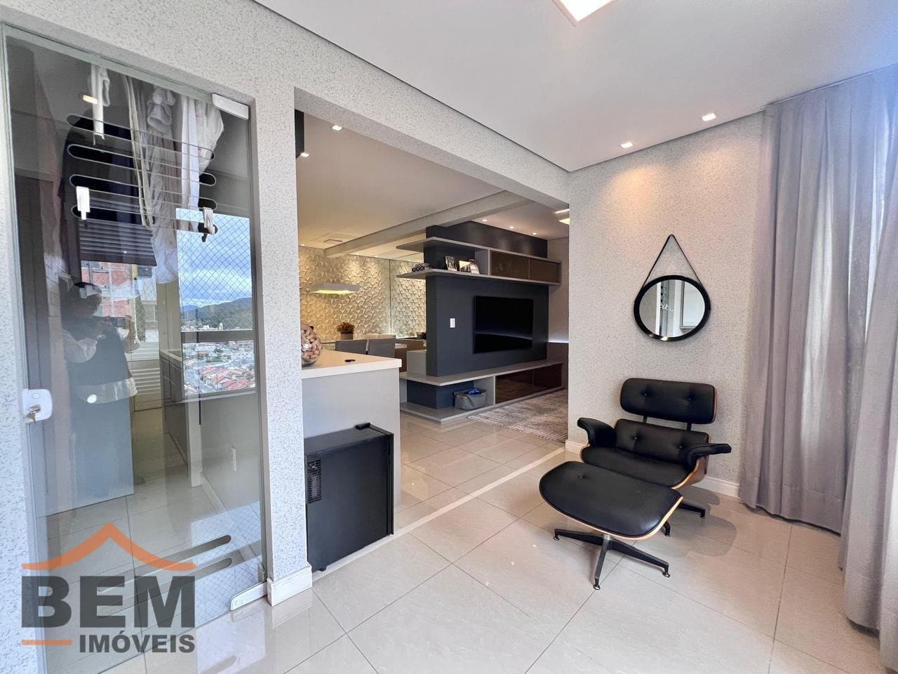 Apartamento para Venda com 2 quartos e 86m² no bairro Centro, em Itajaí
