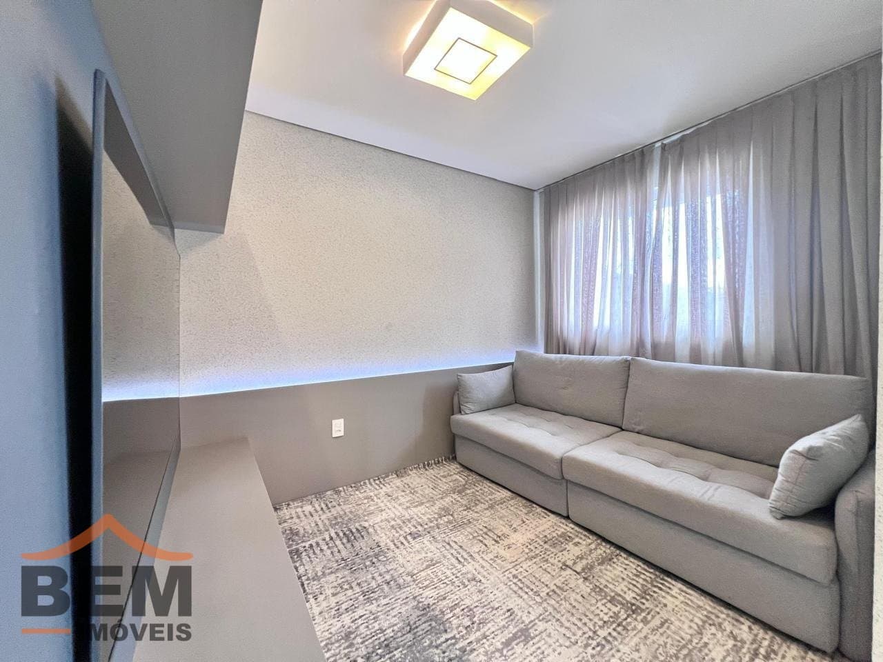 Apartamento para Venda com 2 quartos e 86m² no bairro Centro, em Itajaí