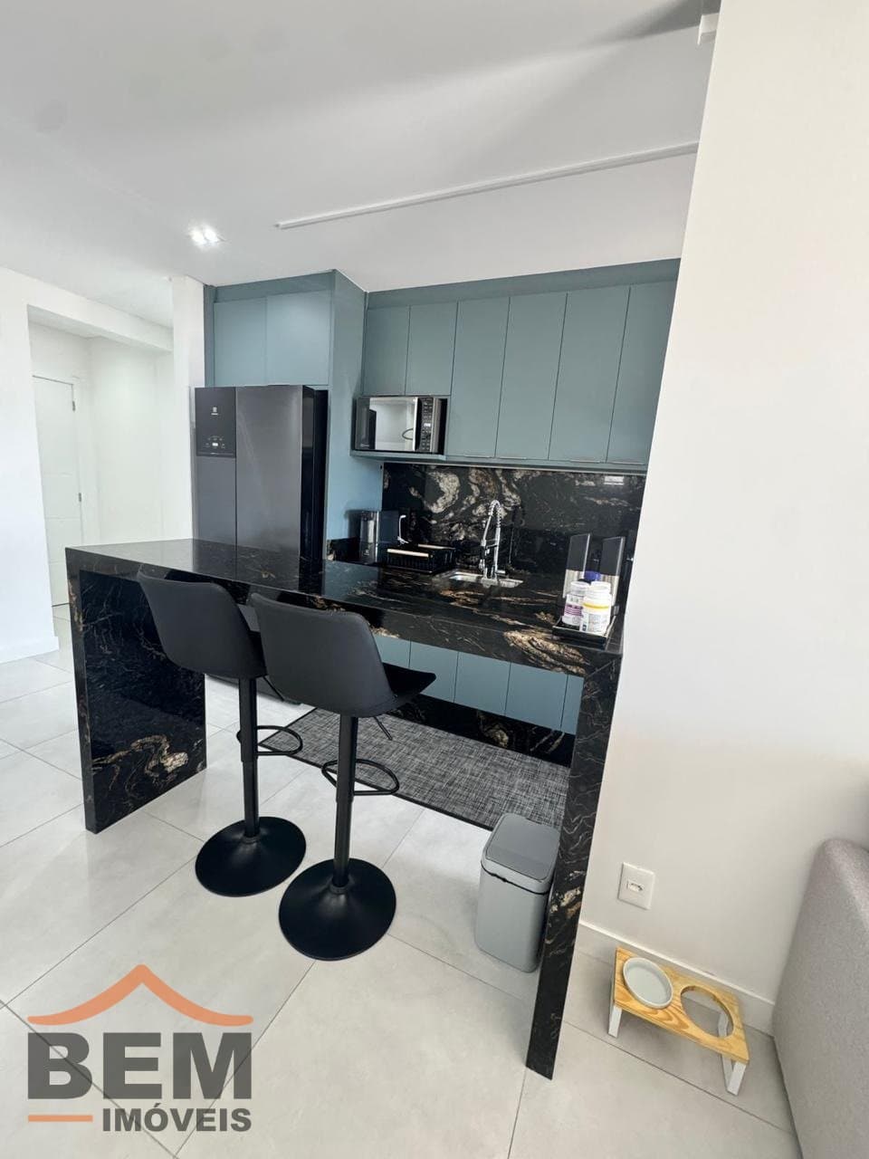 Apartamento para Venda com 3 quartos no bairro Vila Operária, em Itajaí: 06 - COZINHA