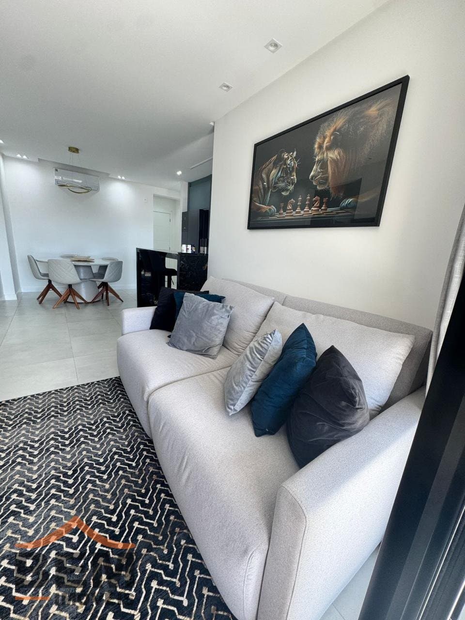 Apartamento para Venda com 3 quartos no bairro Vila Operária, em Itajaí: 10 - SALA DE ESTAR