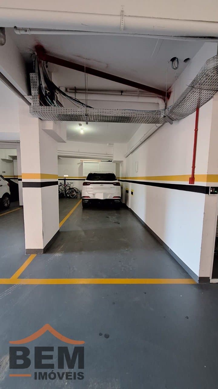 Apartamento para Venda com 3 quartos e 90m² no bairro Vila Operária, em Itajaí