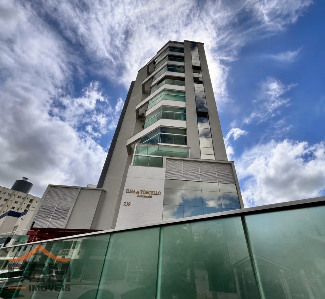 Apartamento para Venda com 3 quartos e 90m² no bairro Vila Operária, em Itajaí
