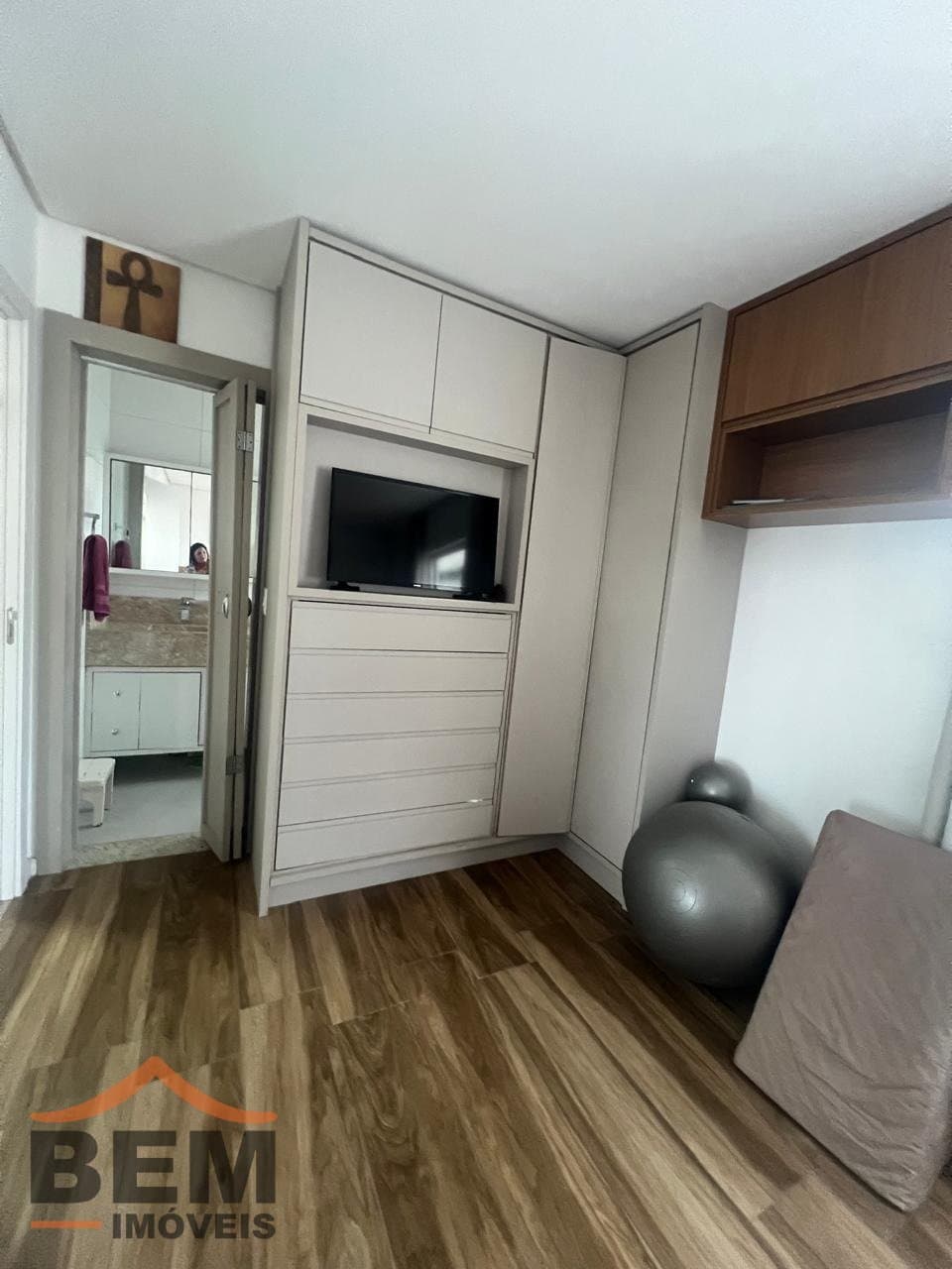 Apartamento para Venda com 2 quartos e 76m² no bairro Centro, em Navegantes