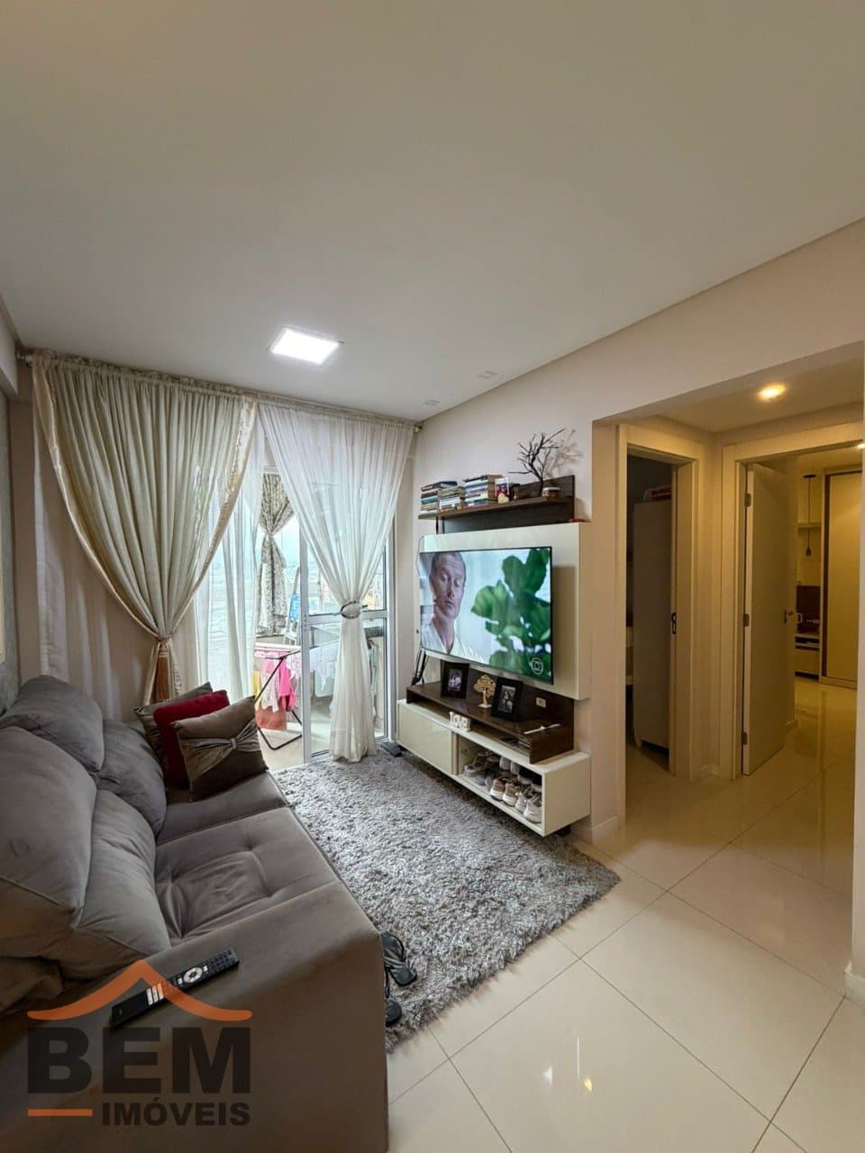 Apartamento para Venda com 2 quartos e 70m² no bairro Cordeiros, em Itajaí