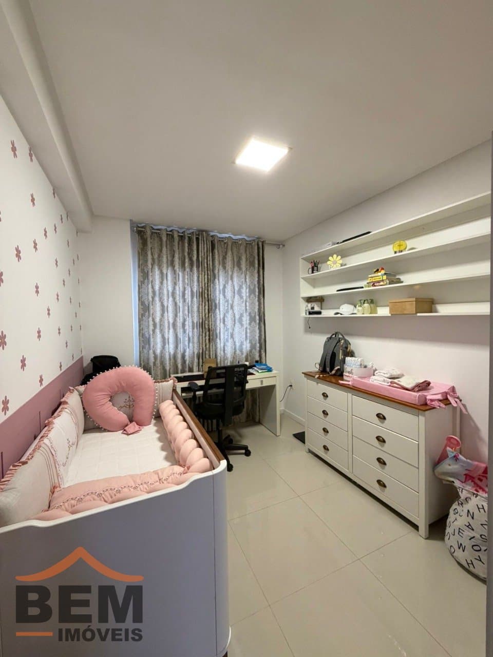 Apartamento para Venda com 2 quartos e 70m² no bairro Cordeiros, em Itajaí