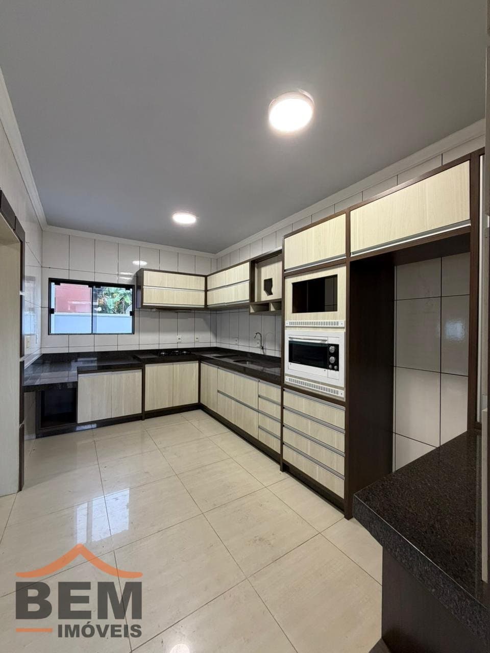 Casa para Venda com 3 quartos e 240m² no bairro Sao Domingos, em Navegantes