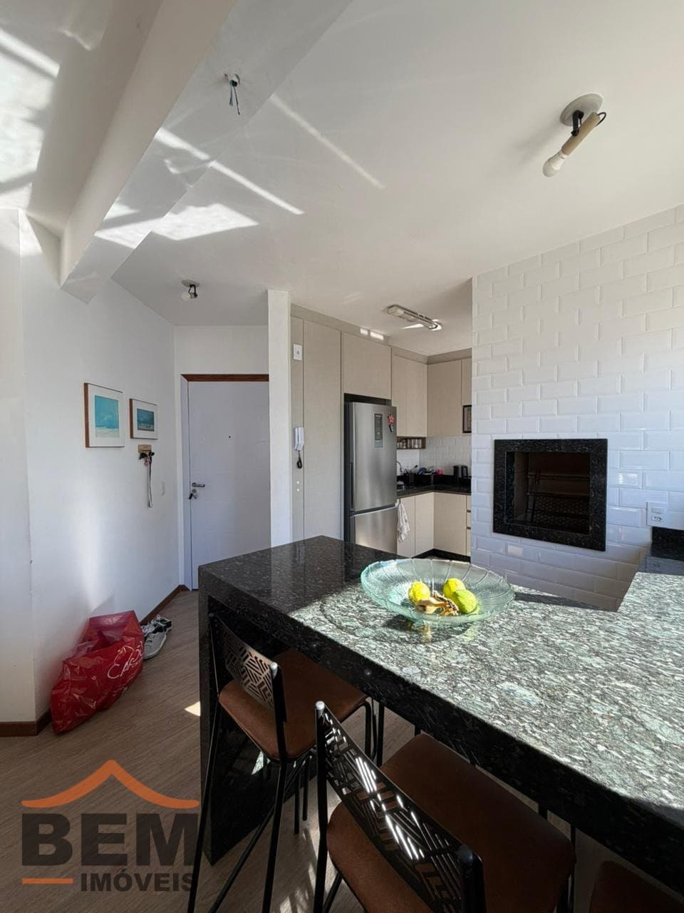 Apartamento para Venda com 3 quartos e 90m² no bairro Vila Operária, em Itajaí